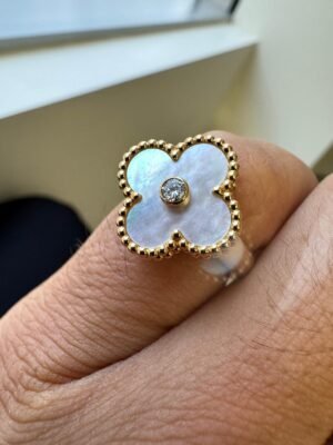VAN CLEEF &ARPELS Vintage Alhambra Mother of Pearl Diamond 18K VCA – R11117
